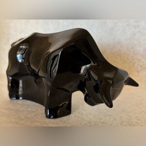 Baccarat Black Crystal Bull